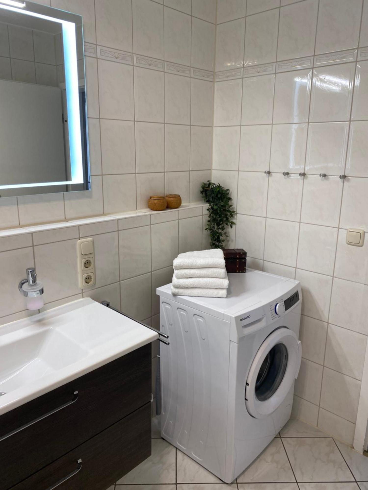 Ostseeurlaub-Goehren Ferienwohnung Sanddollar Im Haus Strandeck Exteriör bild