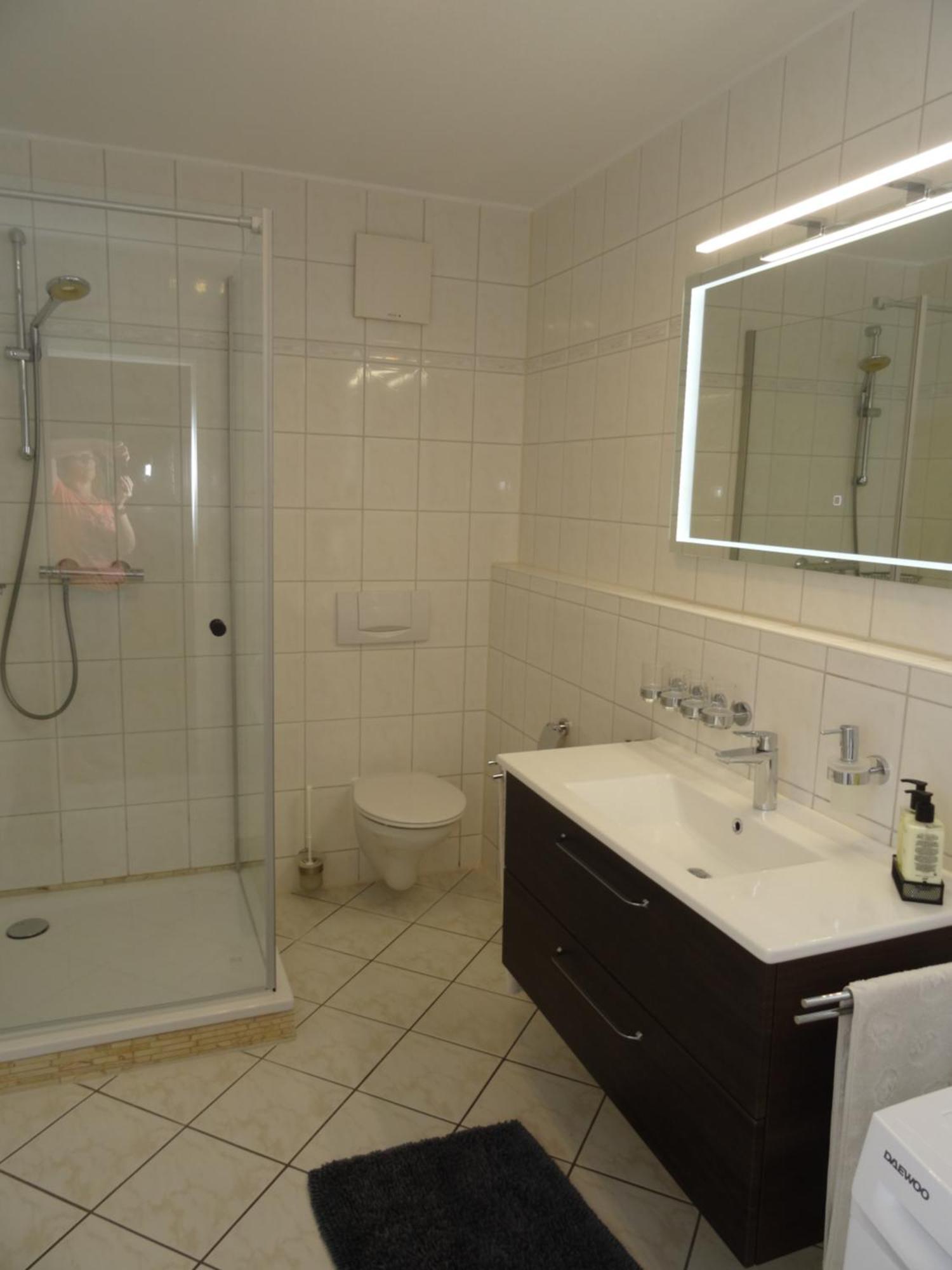 Ostseeurlaub-Goehren Ferienwohnung Sanddollar Im Haus Strandeck Exteriör bild