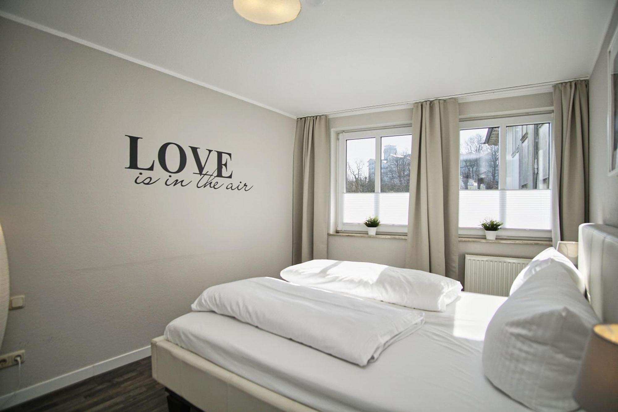 Ostseeurlaub-Goehren Ferienwohnung Sanddollar Im Haus Strandeck Exteriör bild